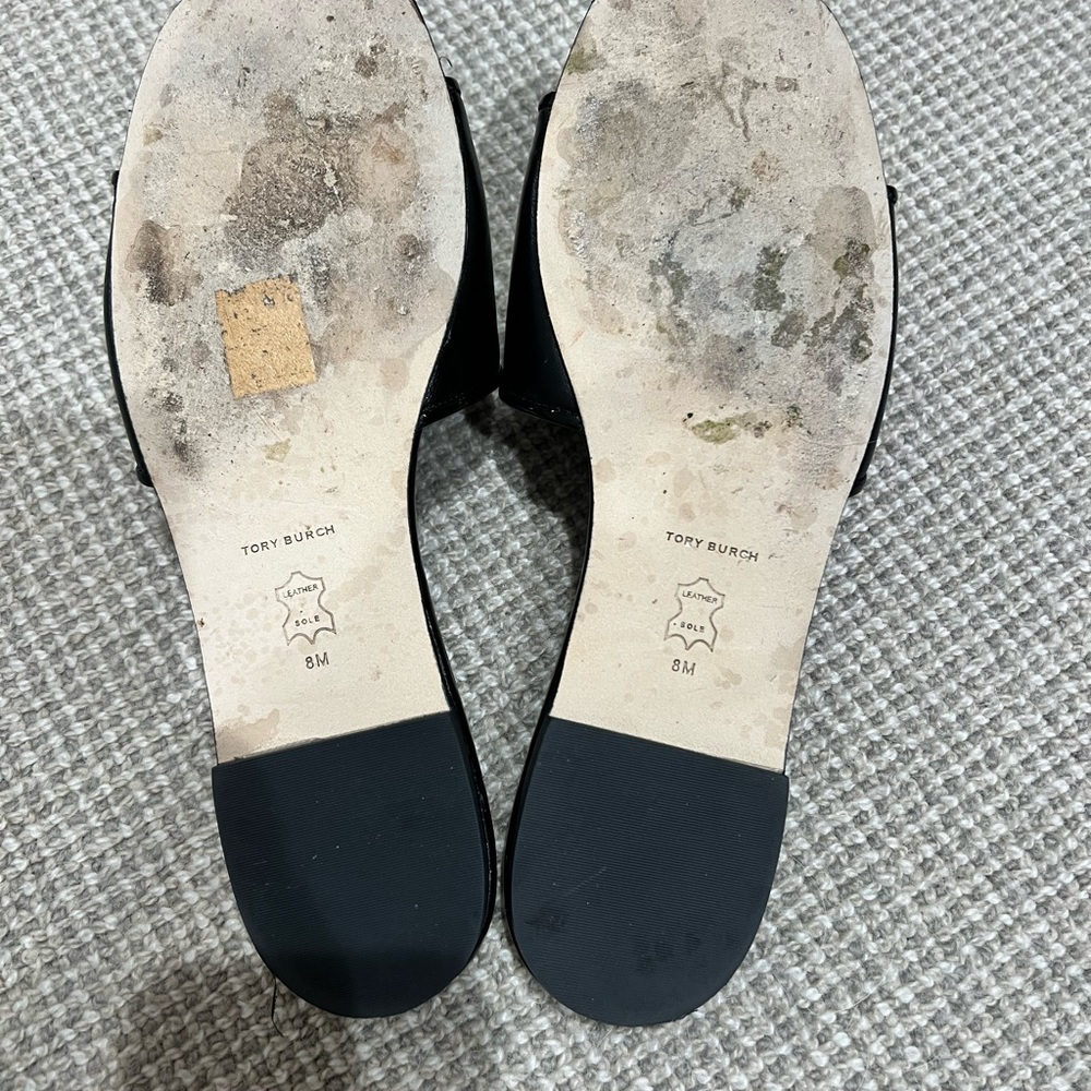 Tory Burch Black Leather Slide Sandals with Gold Logo - Picture 3 of 3